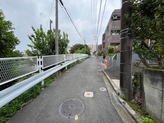 物件外観写真5　(周辺環境)