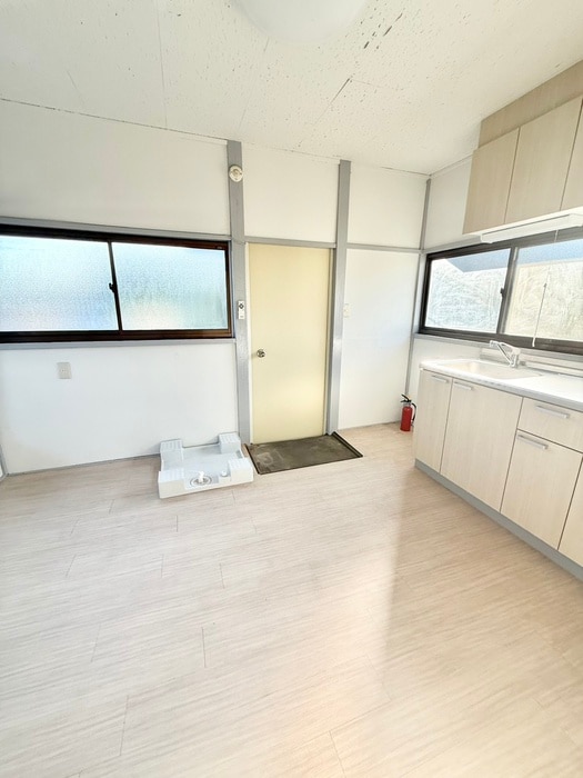 物件内観写真19　(居室)