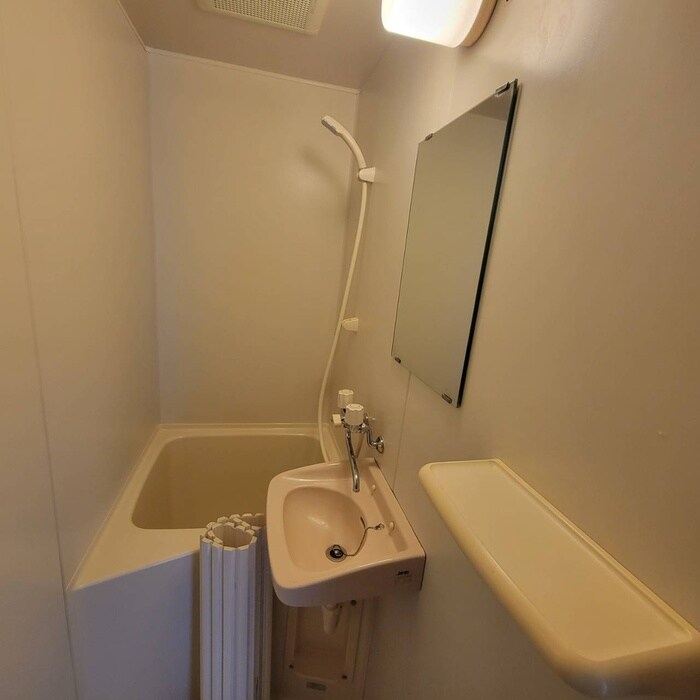 物件内観写真12　(バス／シャワールーム等)