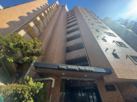 ﾗｲｵﾝｽﾞﾏﾝｼｮﾝ西五反田(307)外観写真