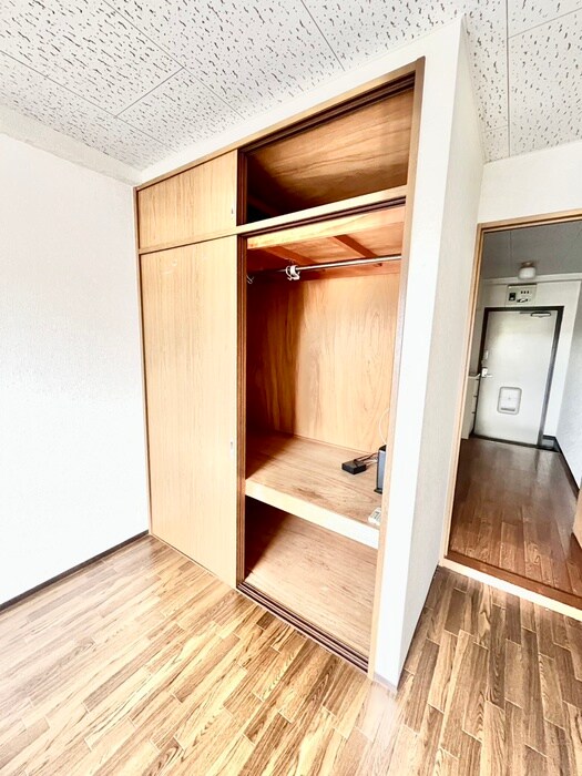 物件内観写真13　(収納)