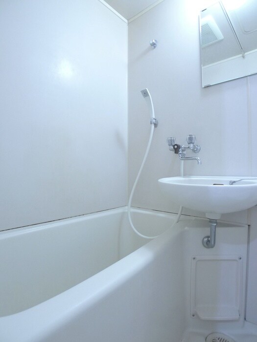 物件内観写真12　(バス／シャワールーム等)