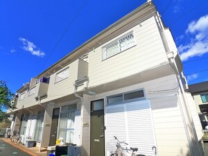 アパルトマン外観写真