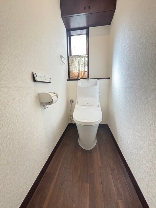 物件内観写真15　(トイレ)