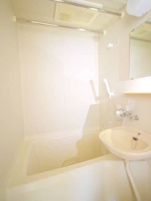 物件内観写真13　(バス／シャワールーム等)