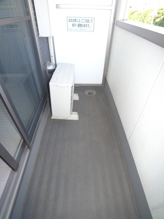 物件内観写真13　(ベランダ・バルコニー)