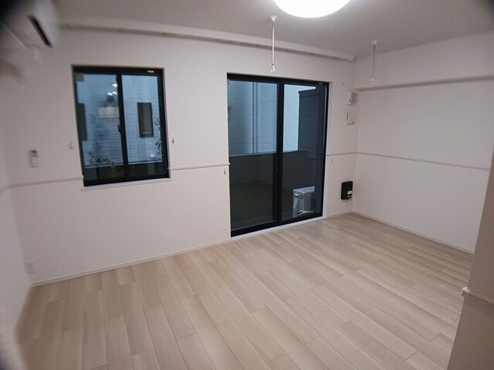 物件内観写真5　(居室)