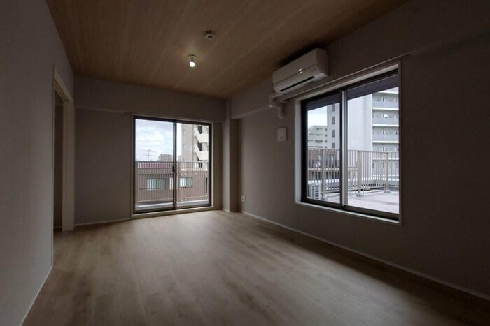 物件内観写真10　(居室)