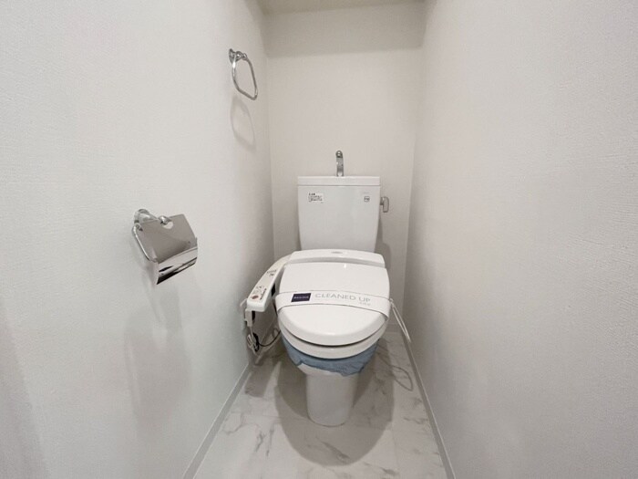 物件内観写真11　(トイレ)