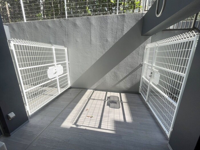 物件内観写真13　(ベランダ・バルコニー)