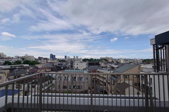 物件内観写真18　(室内からの展望)