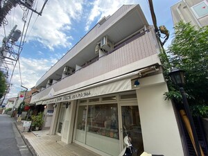 ラベンダーハウス２階外観写真