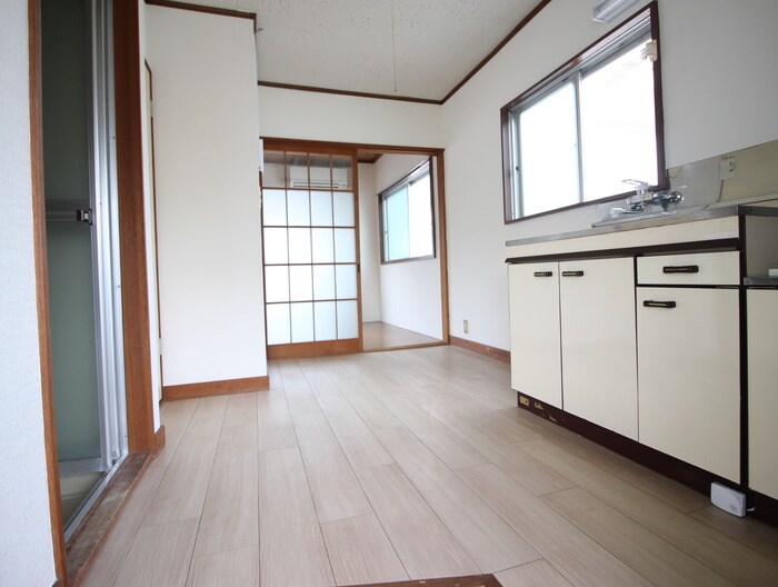 物件内観写真19　(廊下)