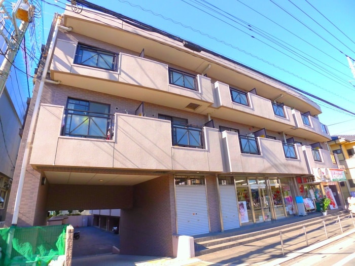 物件外観写真1　(外観写真)