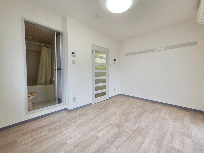 物件内観写真22　(居室)