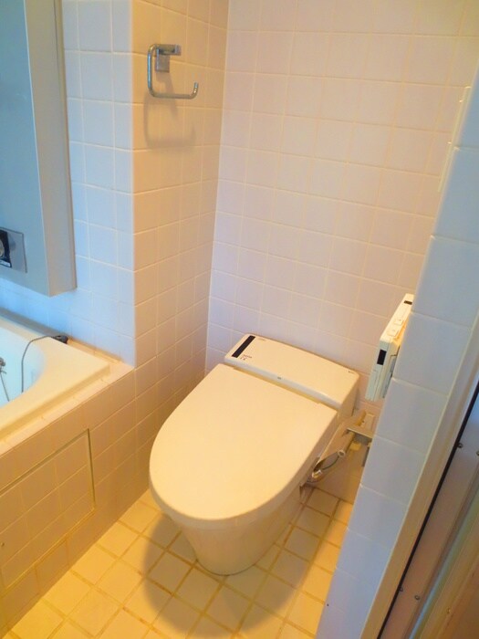 物件内観写真13　(トイレ)