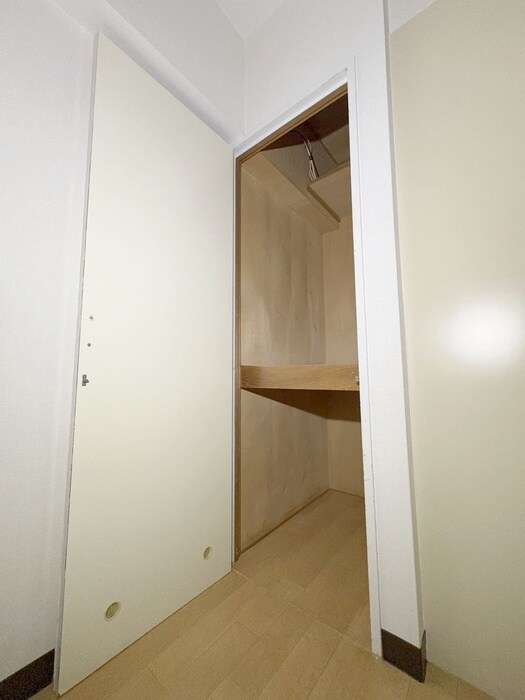 物件内観写真11　(収納)