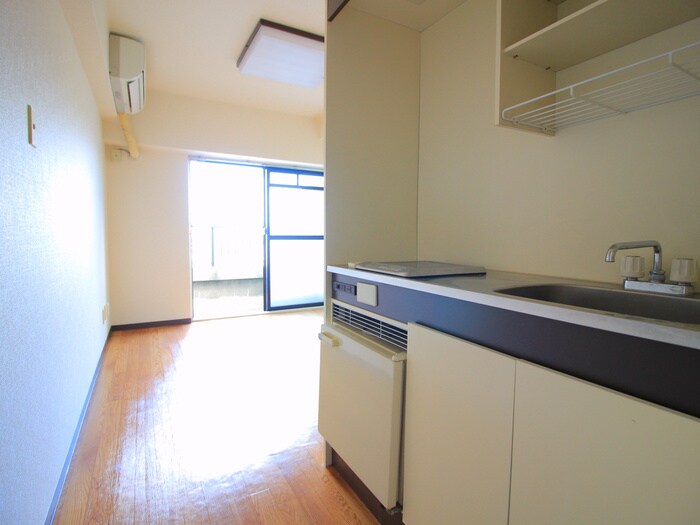 物件内観写真11　(廊下)