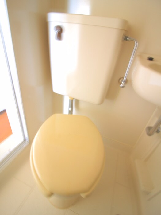 物件内観写真13　(トイレ)