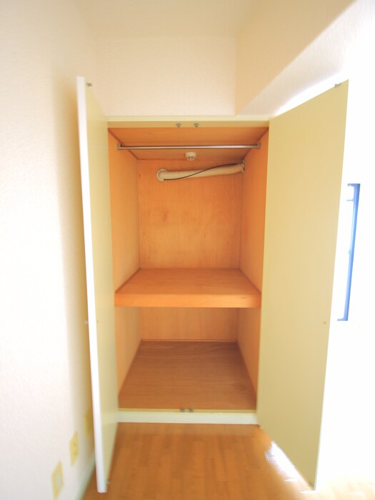 物件内観写真16　(収納)