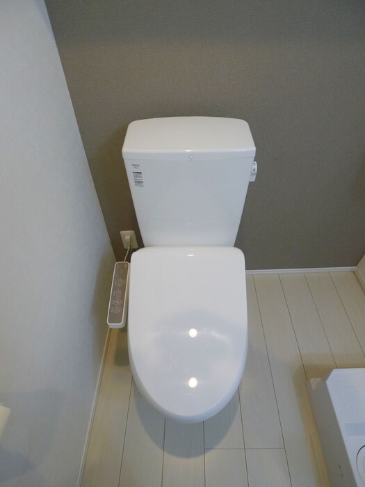 物件内観写真14　(トイレ)