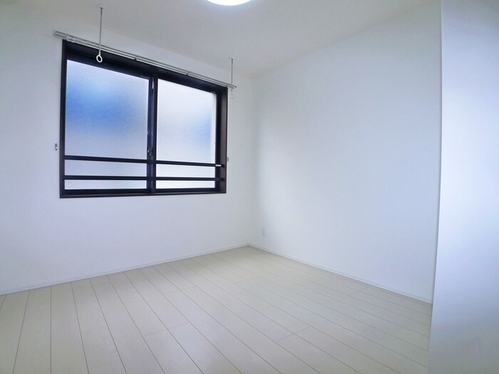 物件内観写真16　(居室)