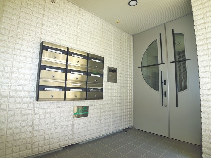 物件外観写真4　(建物設備)