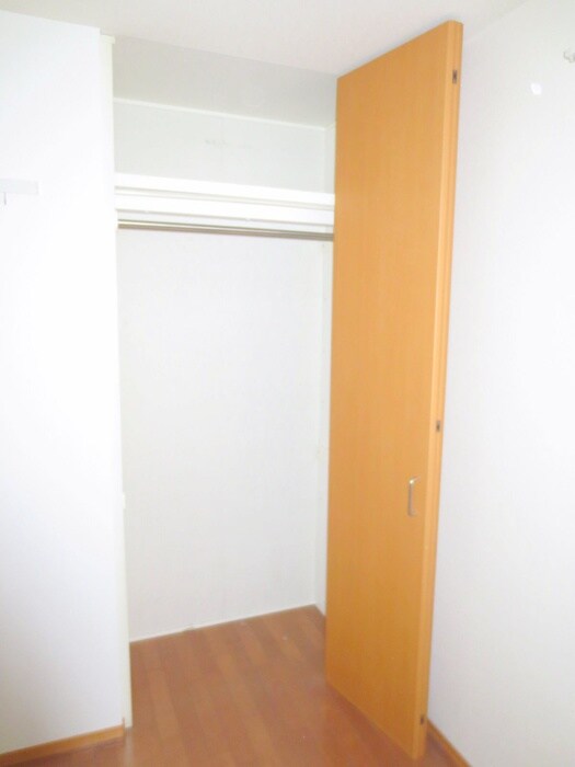 物件内観写真11　(収納)
