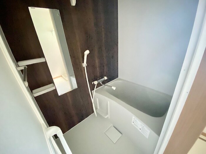 物件内観写真10　(バス／シャワールーム等)