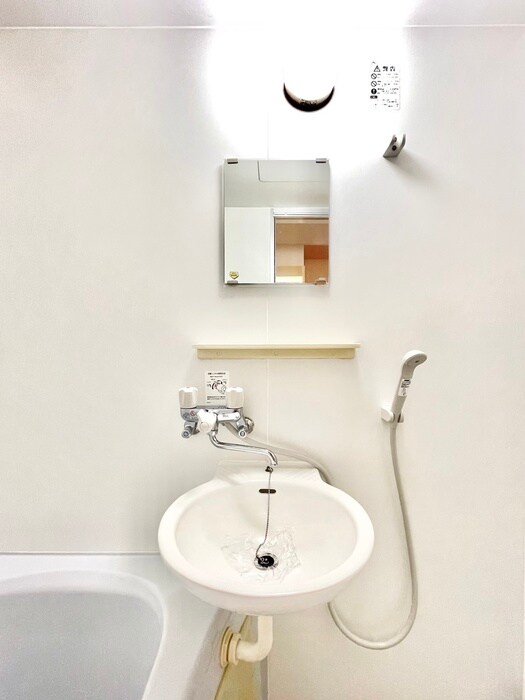 物件内観写真18　(洗面)