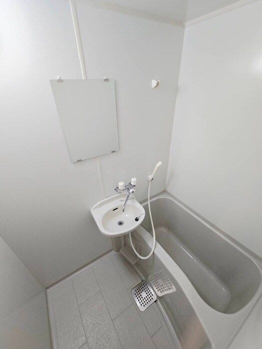 物件内観写真13　(バス／シャワールーム等)