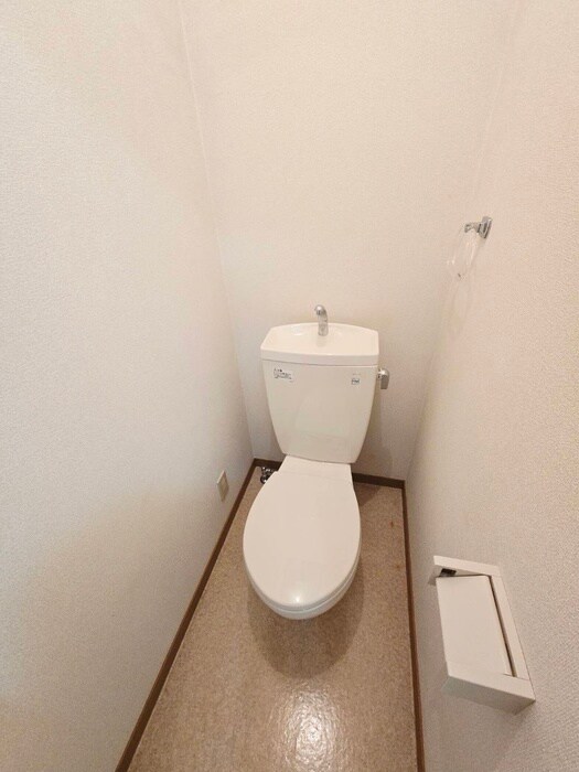 物件内観写真17　(トイレ)