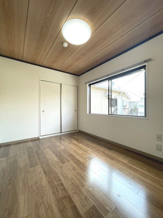 物件内観写真10　(居室)