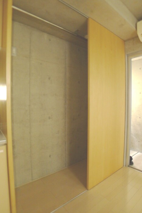 物件内観写真11　(収納)