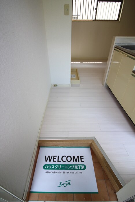 物件内観写真14　(廊下)