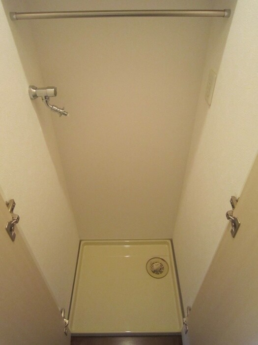 物件内観写真9　(室内からの展望)