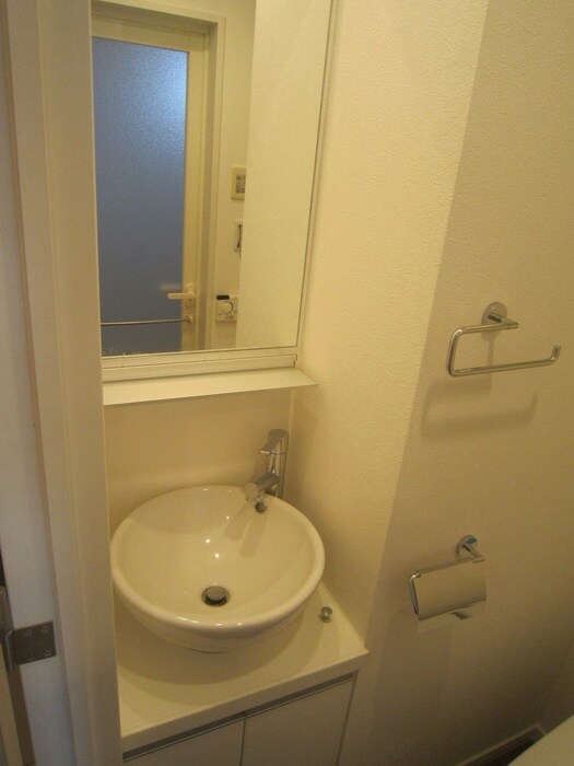 物件内観写真12　(洗面)