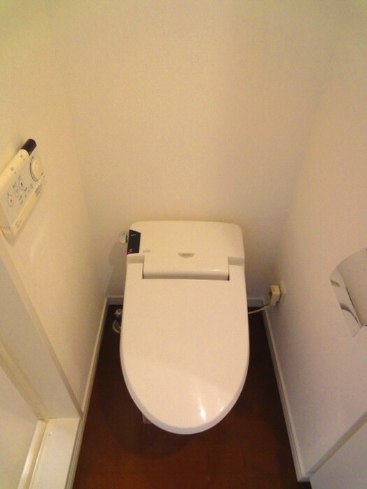 物件内観写真12　(トイレ)