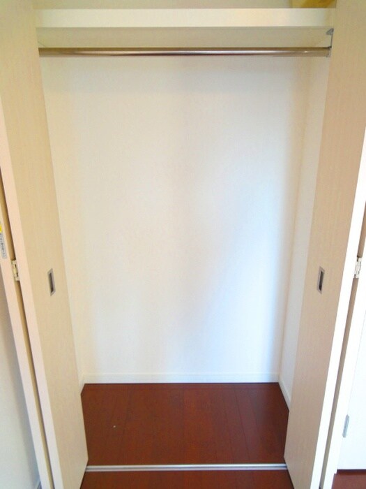 物件内観写真15　(収納)