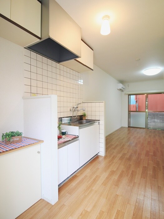 物件内観写真15　(廊下)