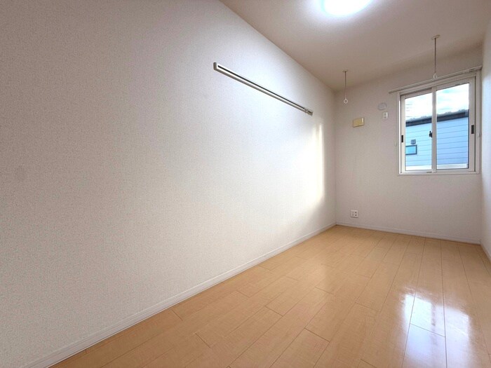 物件内観写真16　(居室)