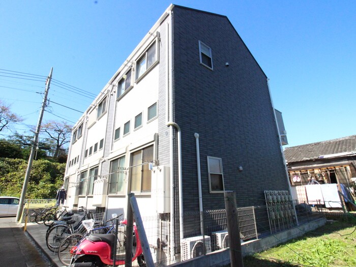 物件外観写真1　(外観写真)