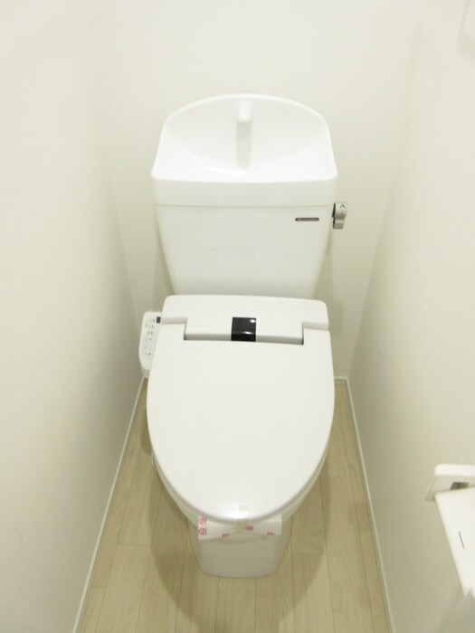 物件内観写真10　(トイレ)