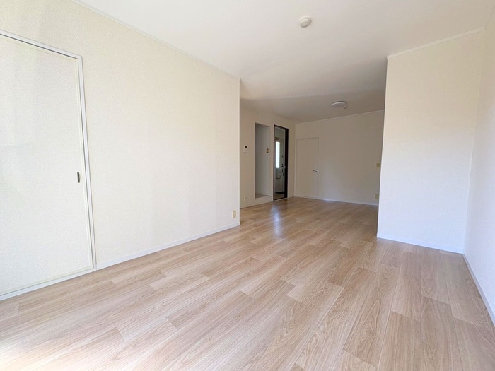 物件内観写真9　(居室)