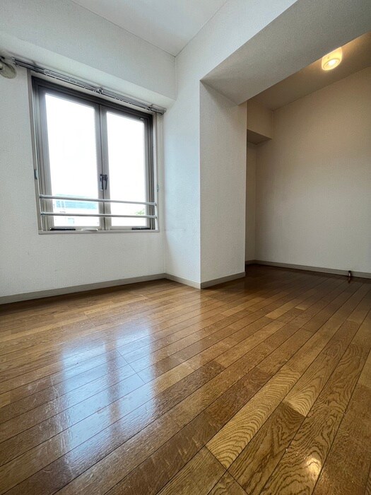 物件内観写真19　(居室)