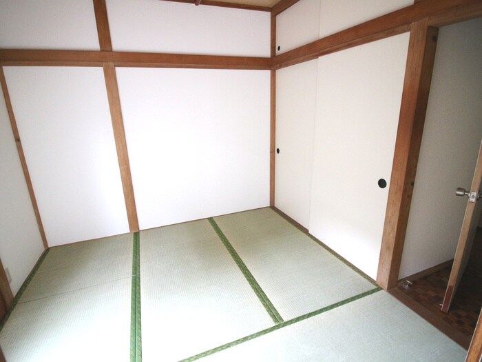 物件内観写真15　(居室)