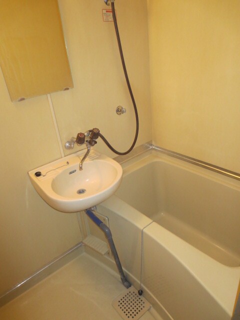 物件内観写真13　(バス／シャワールーム等)