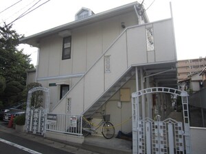 リバーハイツ外観写真
