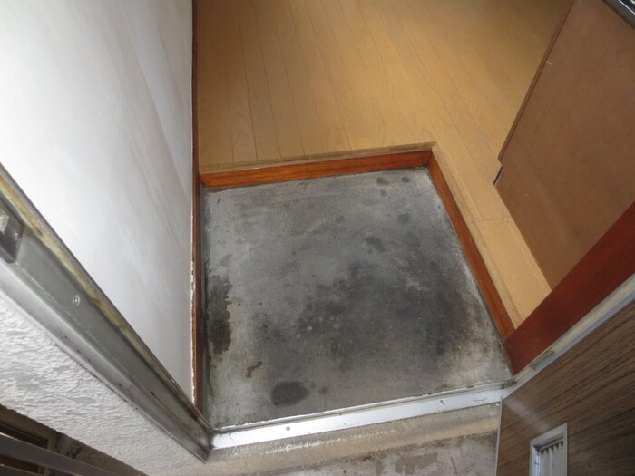 物件内観写真14　(玄関)