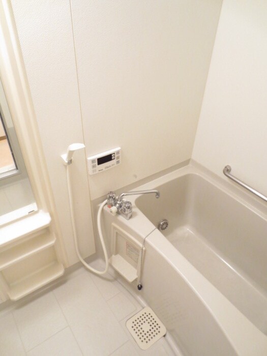 物件内観写真12　(バス／シャワールーム等)